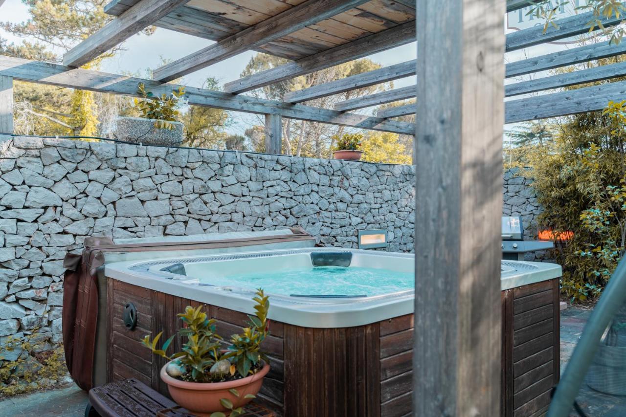 Locanda Gaudemus Boutique Hotel (Adults Only) Sistiana Exterior photo